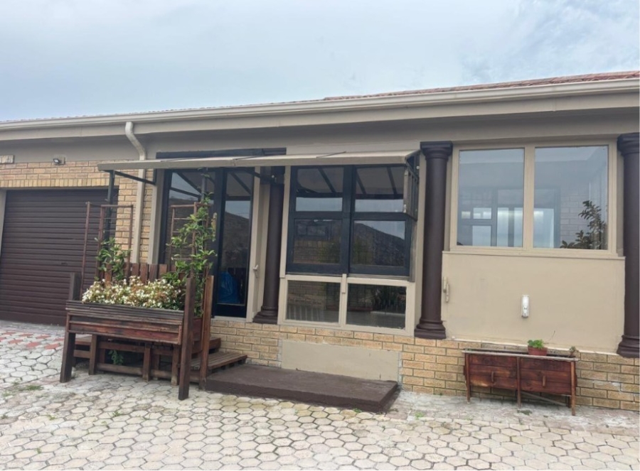 3 Bedroom Property for Sale in Island View Western Cape